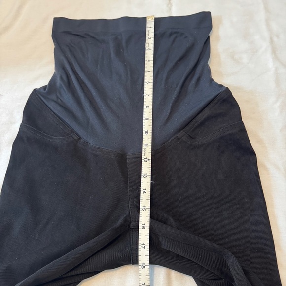 Spanx Medium Black Maternity Leggings Skinny Pants ~ Stretch High Waist Slimming - Picture 6 of 9